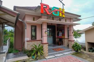 oyo 90516 rgh syariah argopeni