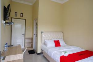 oyo 90516 rgh syariah argopeni