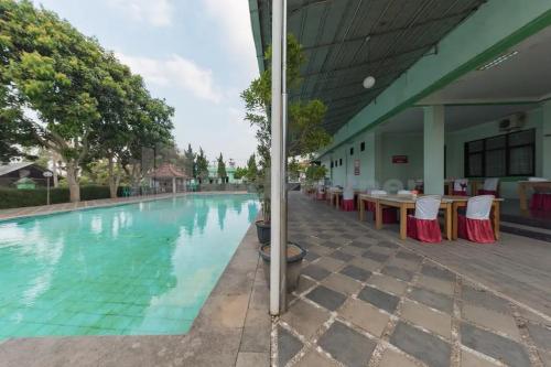 hotel ayong linggarjati kuningan
