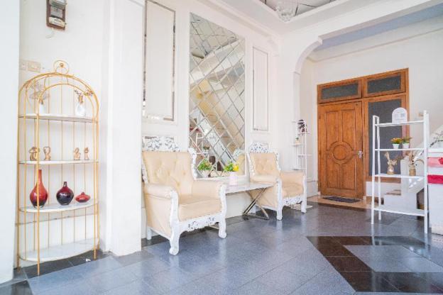 reddoorz syariah aura homestay