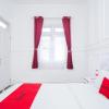 reddoorz syariah aura homestay