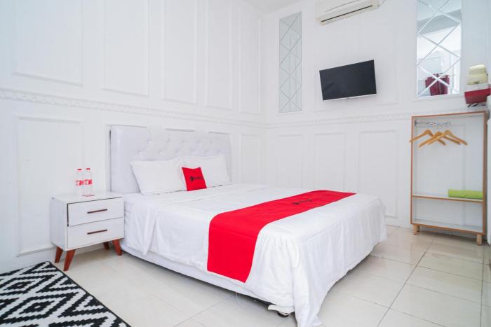 reddoorz syariah aura homestay