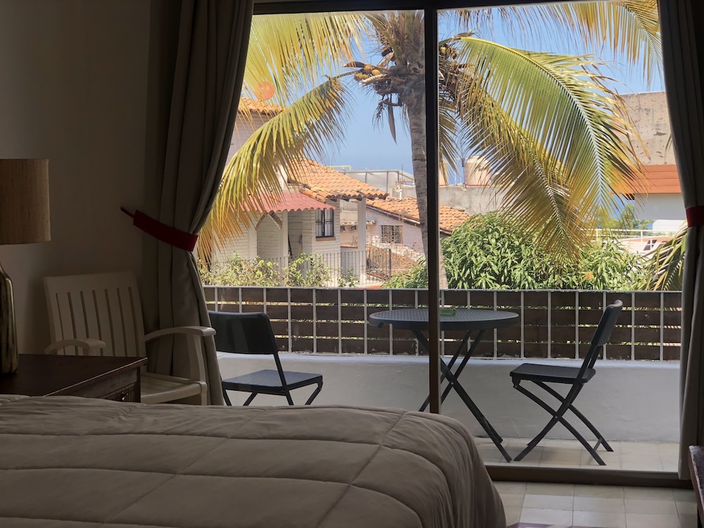 hotel amaca puerto vallarta adults only