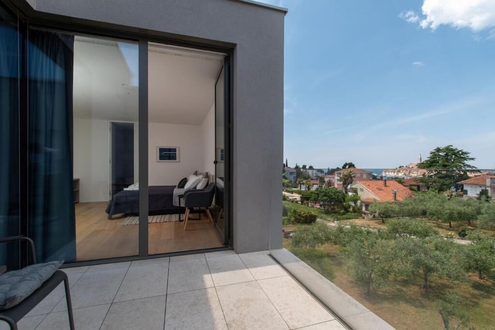 rm luxury villa with pool in rovinj
