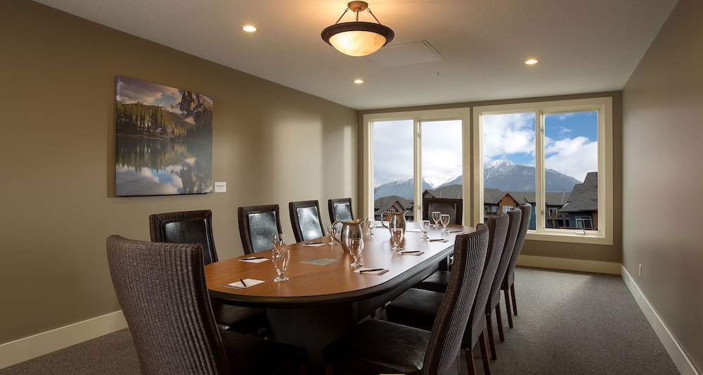 solara resort and spa