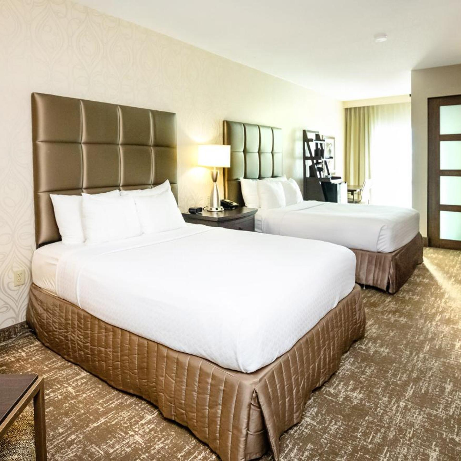 crowne plaza charleston airport conv ctr by ihg