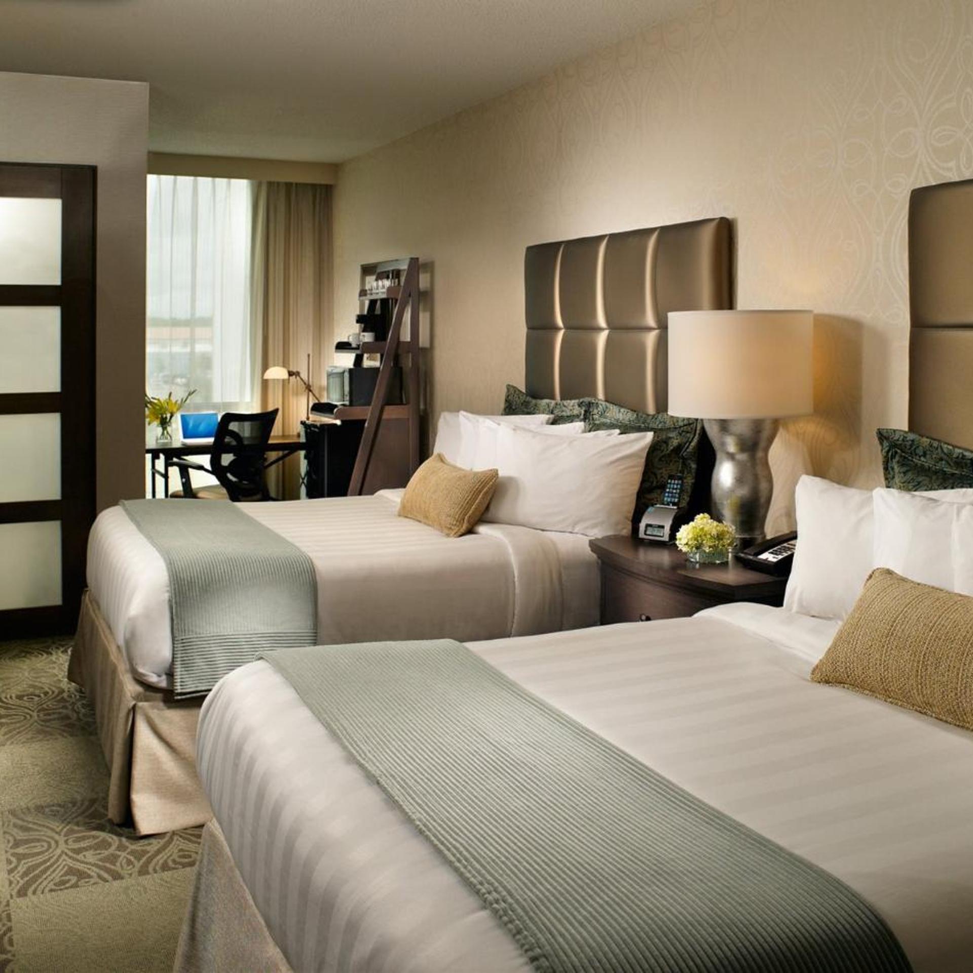 crowne plaza charleston airport conv ctr by ihg