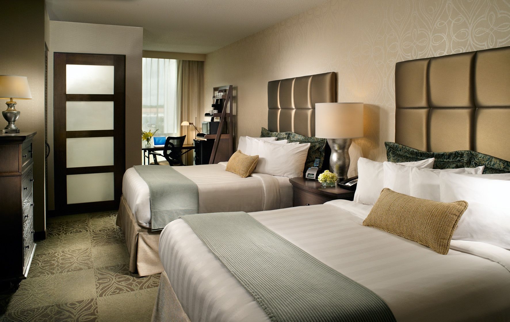 crowne plaza charleston airport conv ctr by ihg