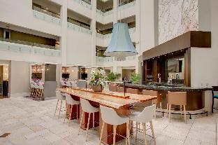 crowne plaza charleston airport conv ctr by ihg