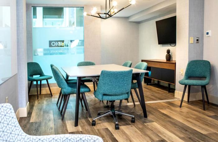 crowne plaza charleston airport conv ctr by ihg