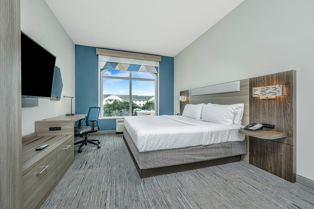 holiday inn express and suites charleston arpt con