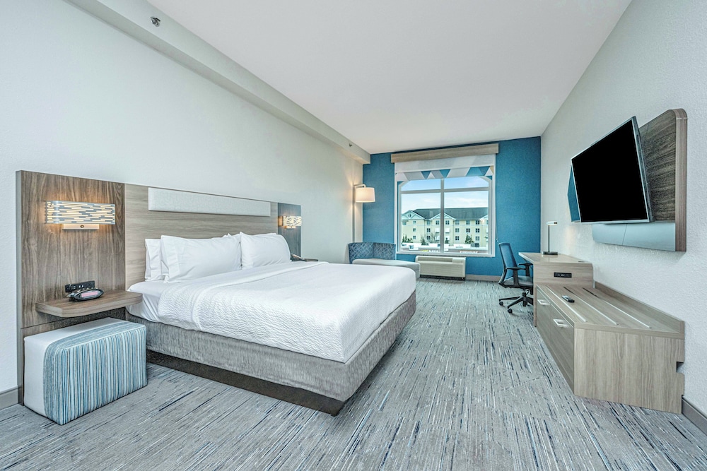 holiday inn express and suites charleston arpt con
