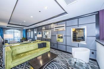 Holiday Inn Express And Suites Charleston Arpt Con,North Charleston>>Charleston,3 star