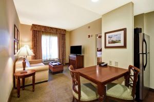 homewood suites by hilton charleston airport