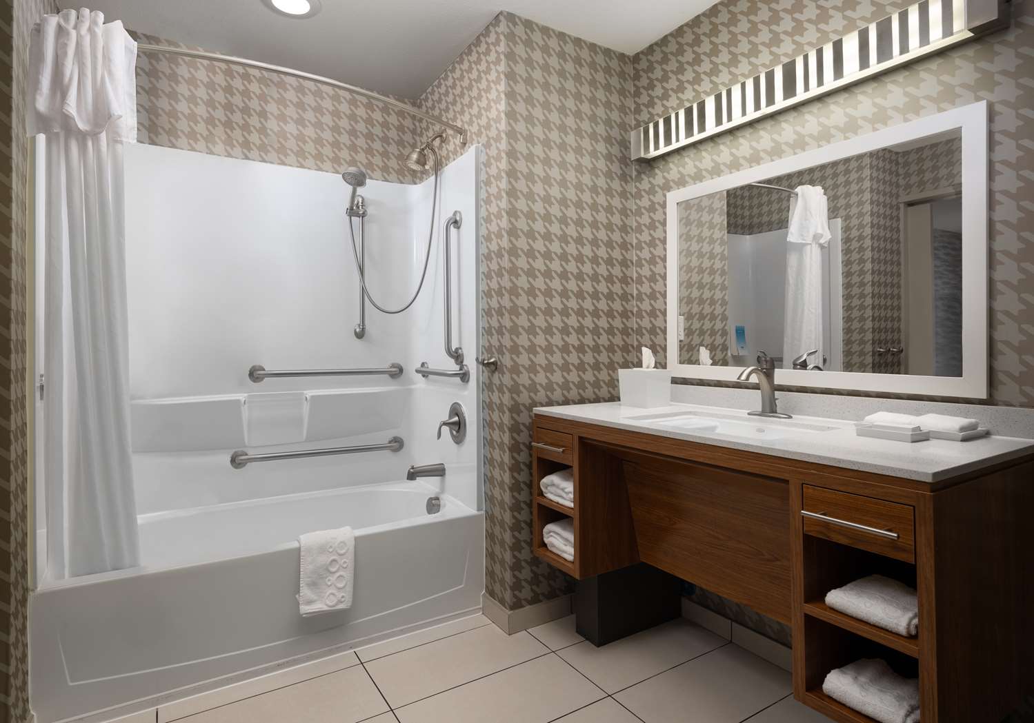 home2 suites by hilton charleston airport convention center sc