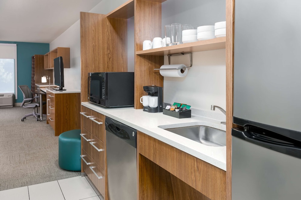 home2 suites by hilton charleston airport convention center sc
