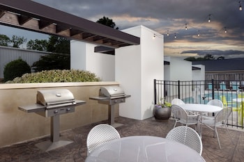 home2 suites by hilton charleston airport convention center sc