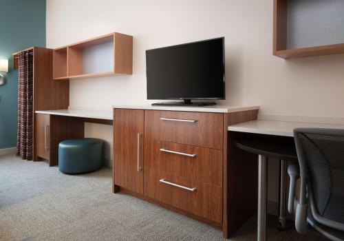 home2 suites by hilton charleston airport convention center sc