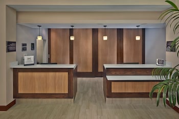 Homewood Suites By Hilton Daytona Beach Speedway-Airport,Holly Hill>>Daytona Beach,3 star