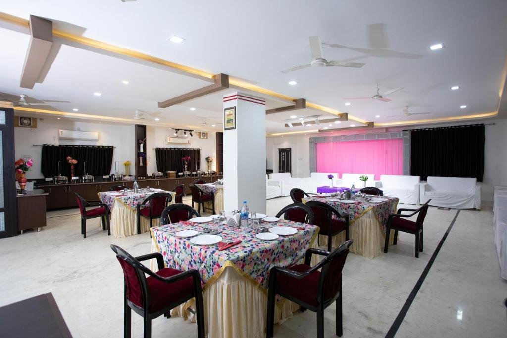 hotel bhairav bagh and restaurant