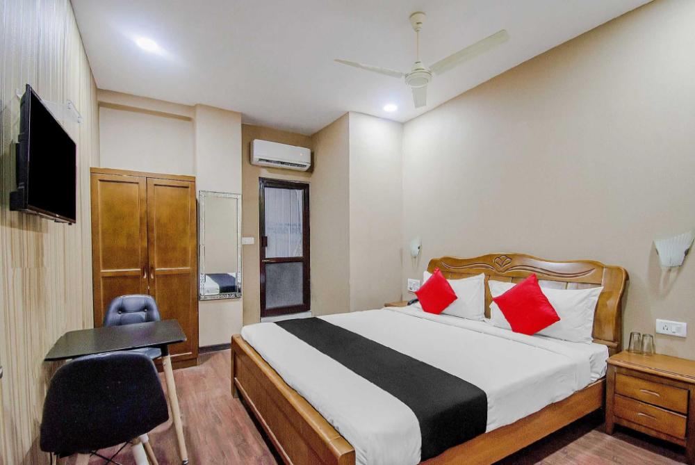 collection o mg guest house