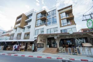 patong signature boutique hotel