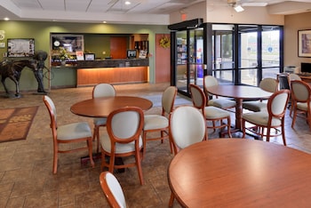 country hearth inn and suites edwardsville st louis