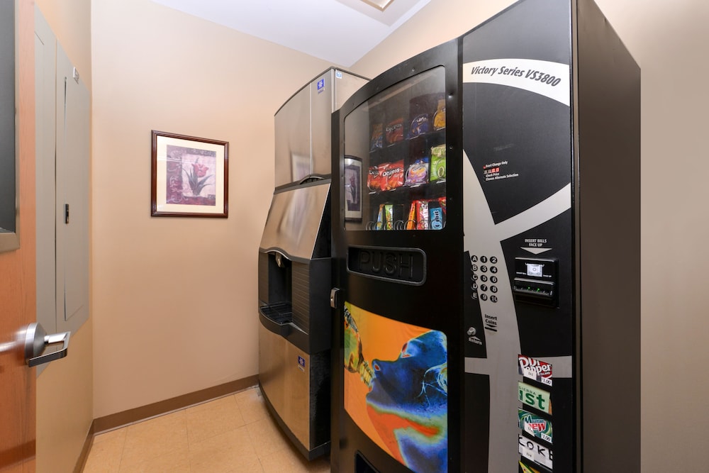 country hearth inn and suites edwardsville st louis