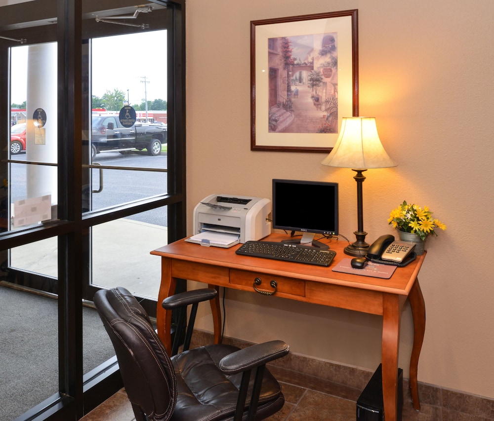 country hearth inn and suites edwardsville st louis