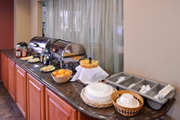 country hearth inn and suites edwardsville st louis