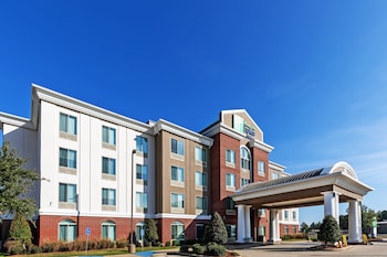 holiday inn express and suites west by ihg