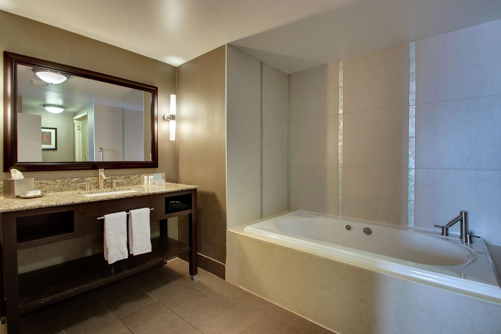 hampton inn and suites shreveport south
