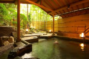 arima onsen taketoritei maruyama