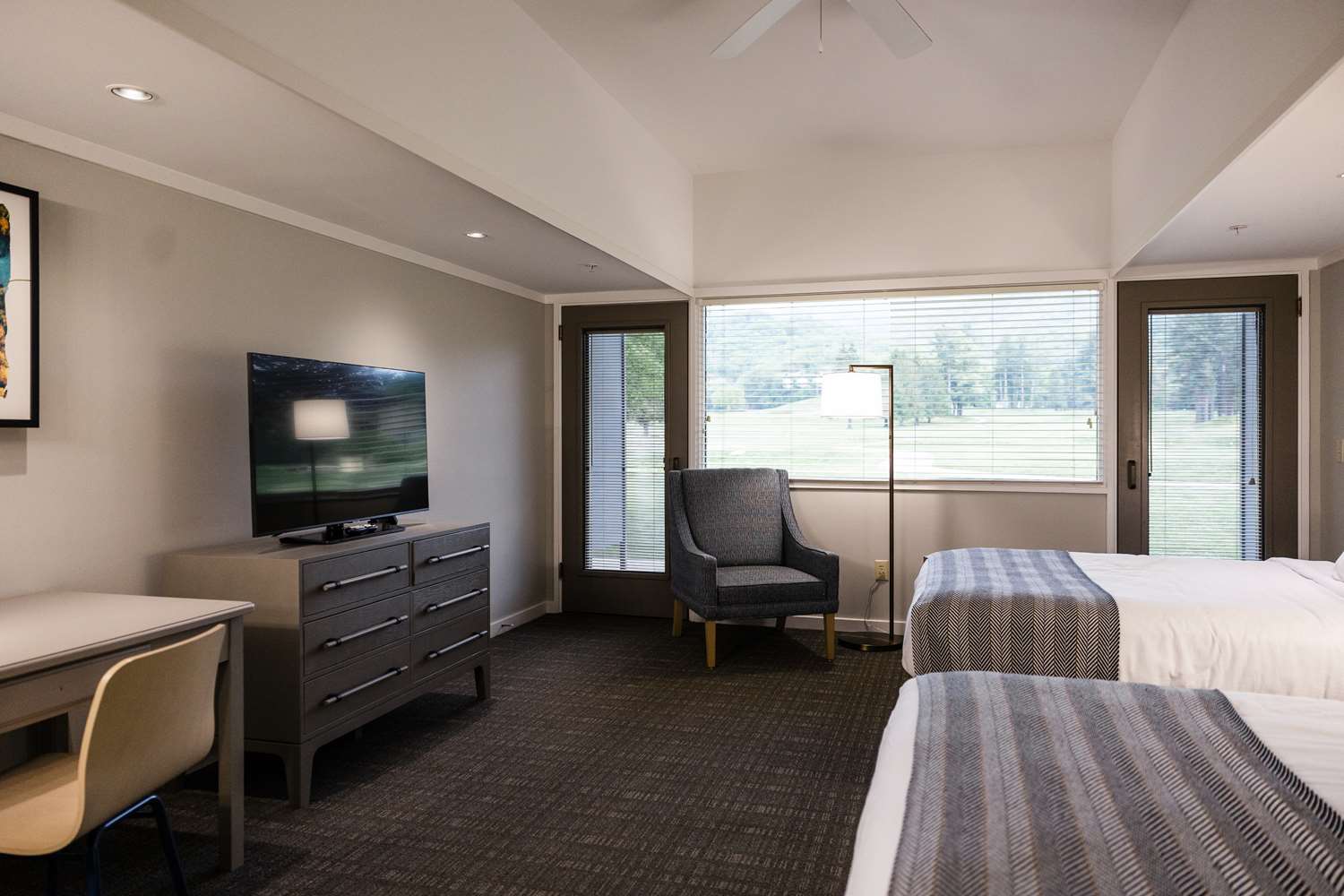 waynesville inn and golf club tapestry collection by hilton