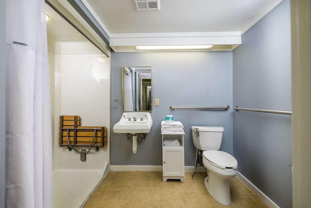 waynesville inn and golf club tapestry collection by hilton