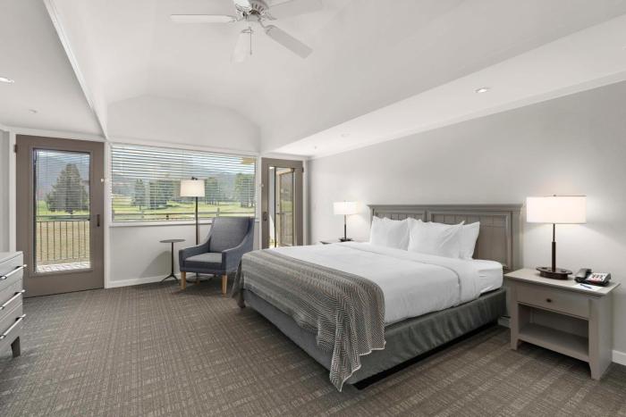 waynesville inn and golf club tapestry collection by hilton