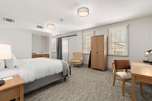 waynesville inn and golf club tapestry collection by hilton