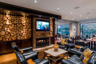 oaks queenstown shores resort