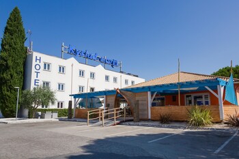 kyriad montpellier sud a709