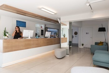 Kyriad Montpellier Sud - A709,Near Goolfy Mini-Golf,3 star