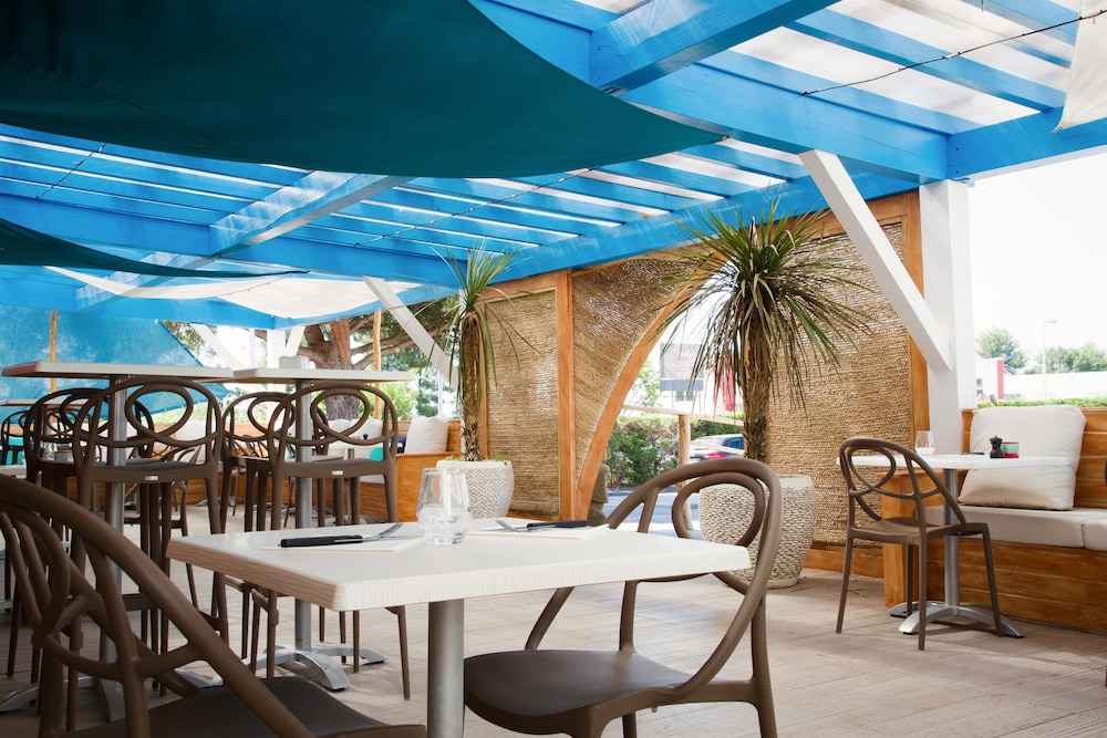 kyriad montpellier sud a709