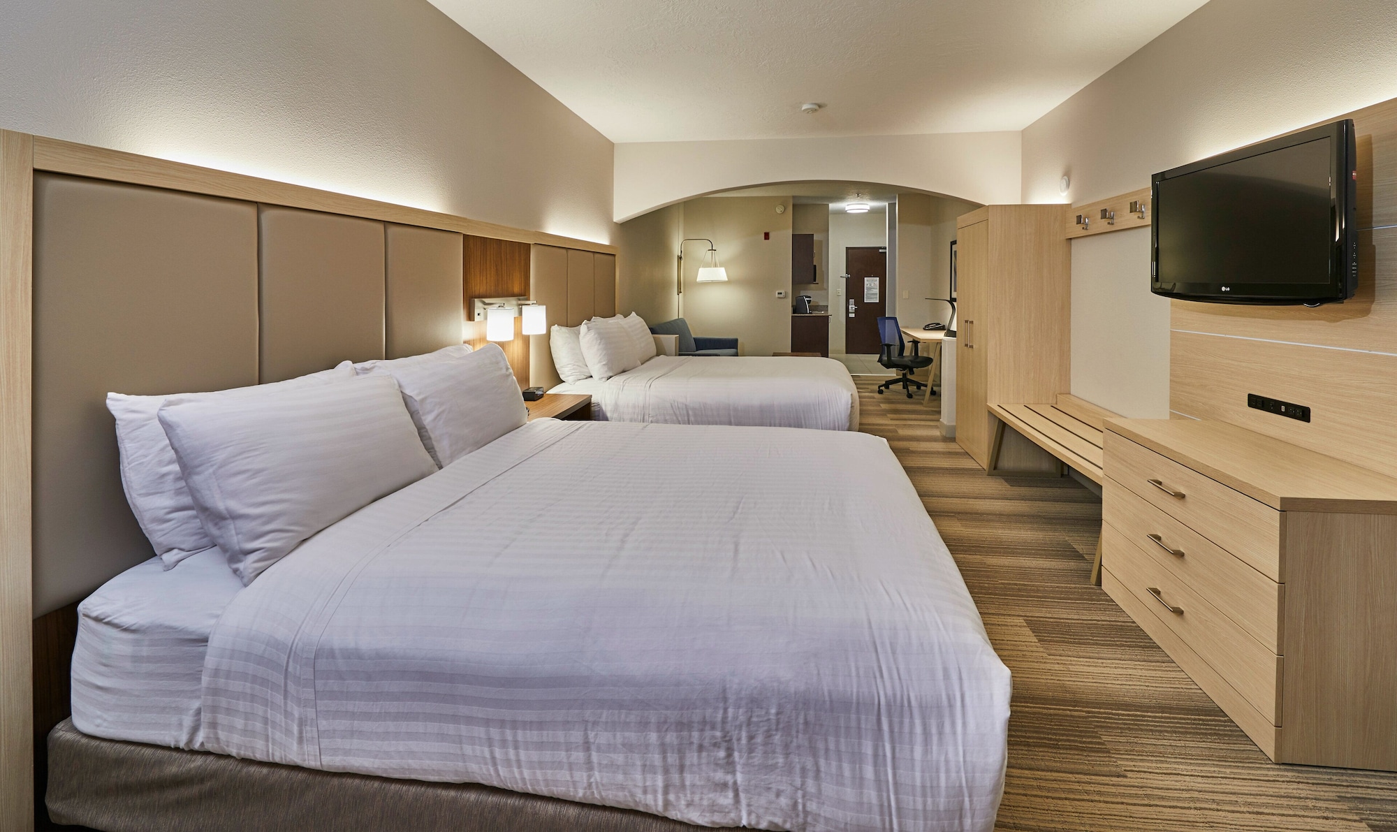 holiday inn express hotel and suites medford central point by ihg