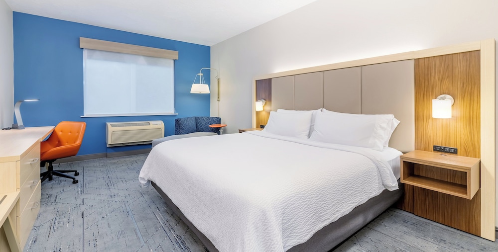 holiday inn express hotel and suites medford central point by ihg