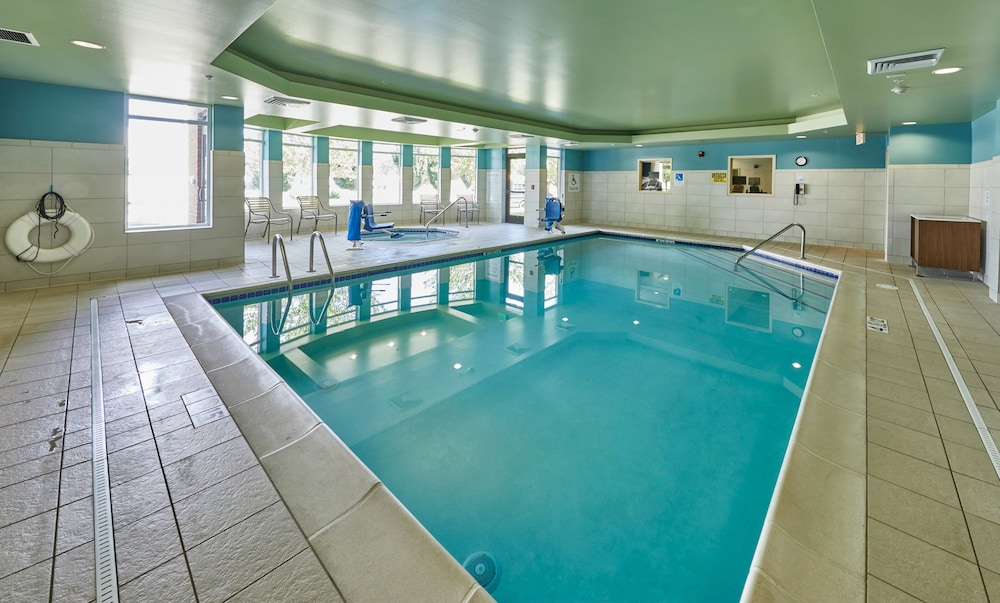 holiday inn express hotel and suites medford central point by ihg