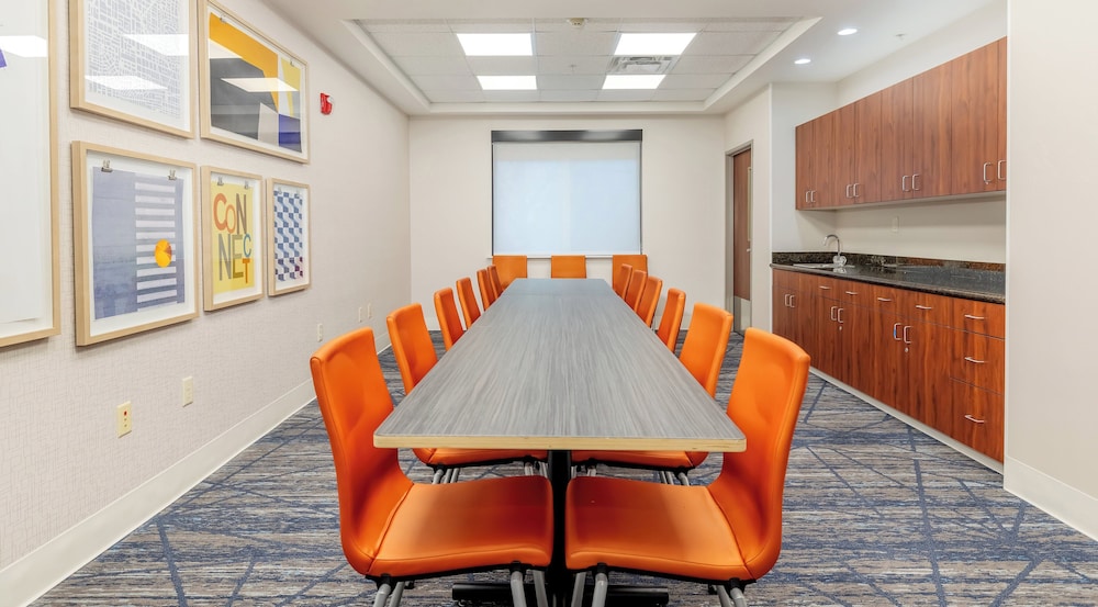 holiday inn express hotel and suites medford central point by ihg