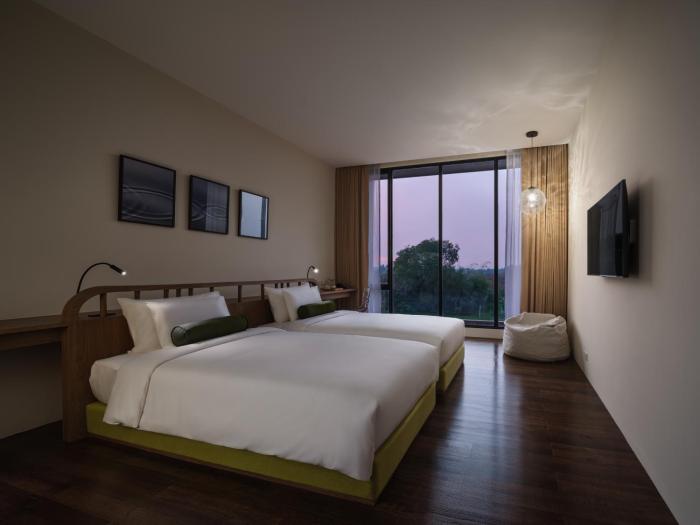 neera retreat hotel