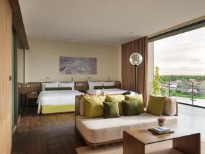 neera retreat hotel