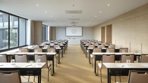 neera retreat hotel
