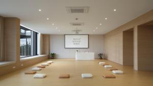 neera retreat hotel