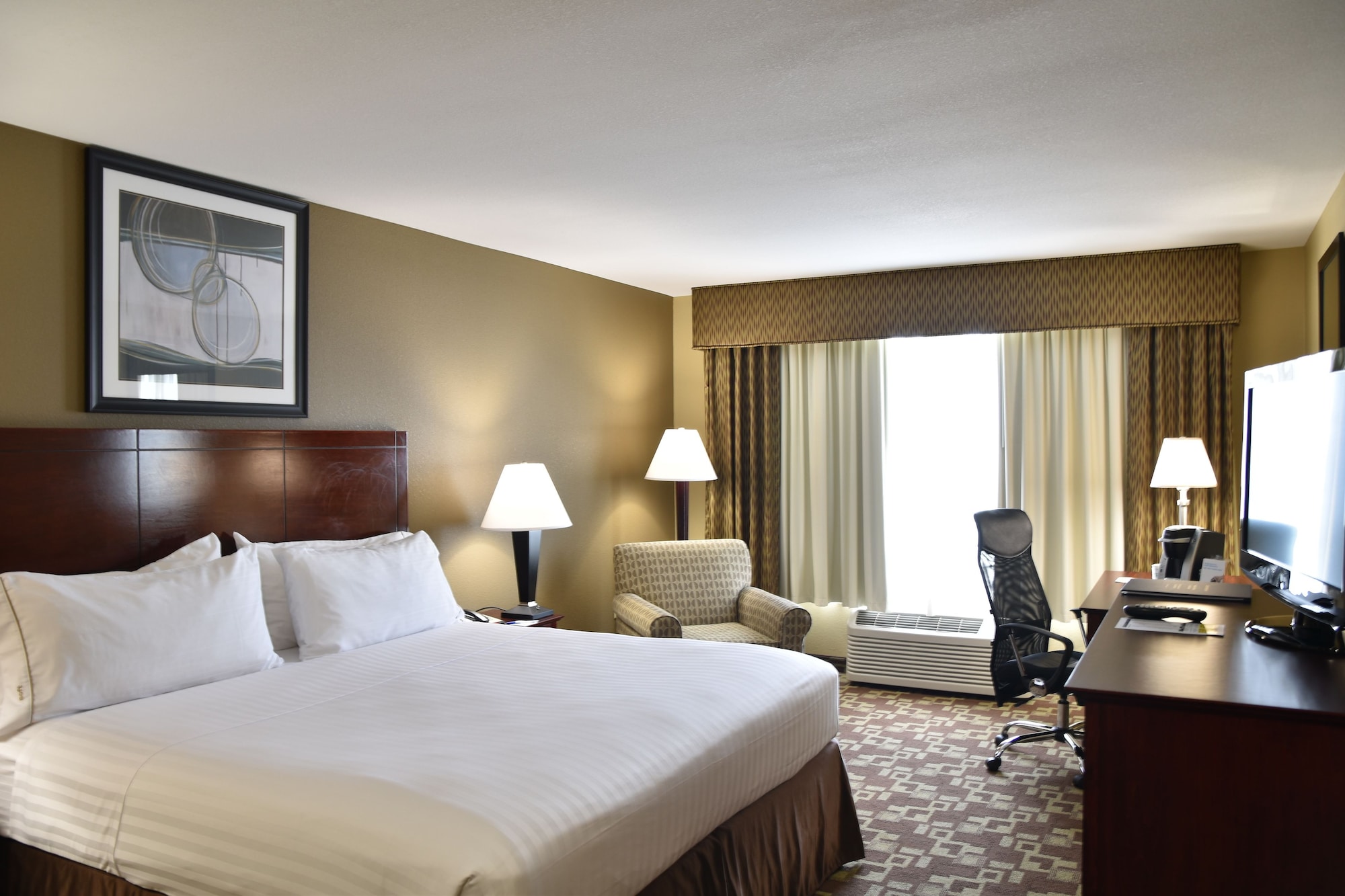 holiday inn express hotel and suites st charles by ihg